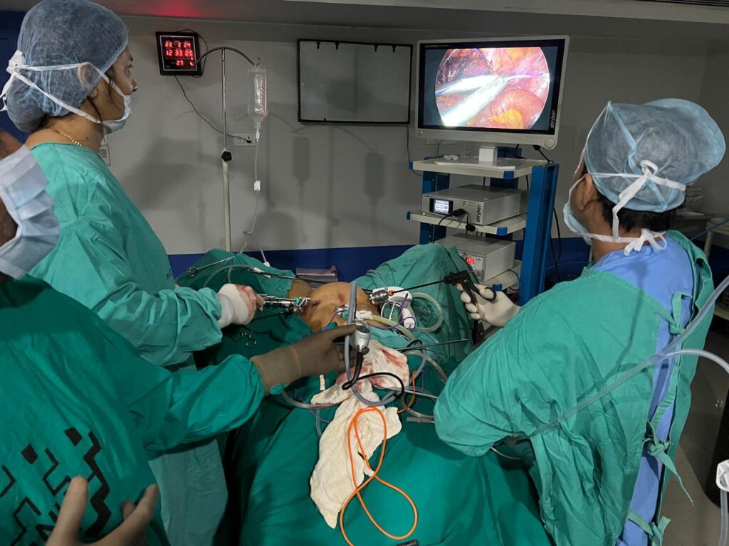 laparoscopic surgeon in indore, laparoscopic surgery in indore